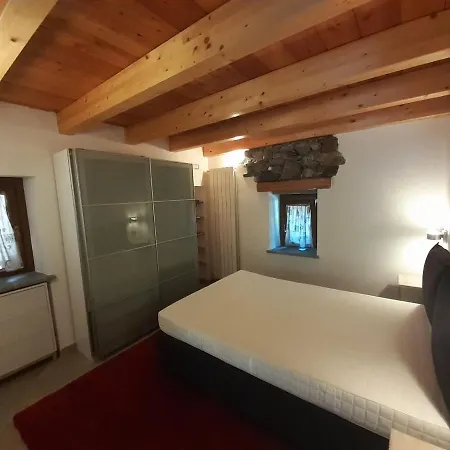 Сasa de vacaciones Acero Rosso Champdepraz