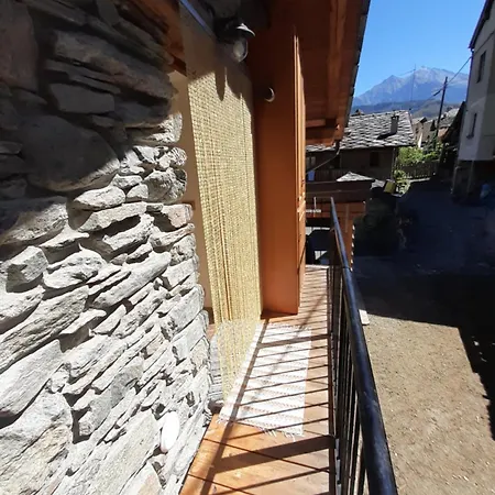 בית נופש Acero Rosso *