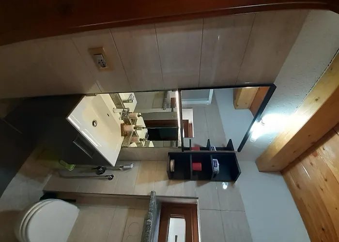 Acero Rosso Champdepraz